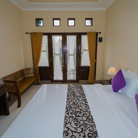 Mae Mae Beach House Batununggul Exterior photo